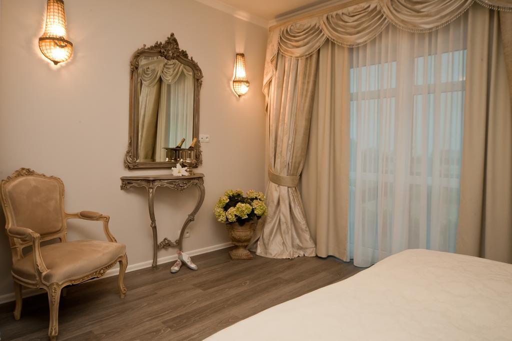 Dworek Bukowy Park Aparthotel *